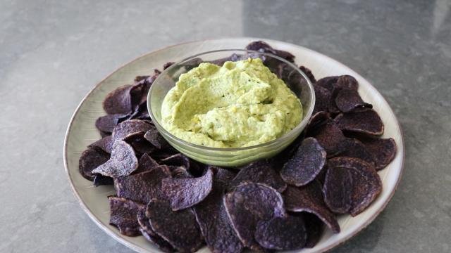Green goddess hummus
